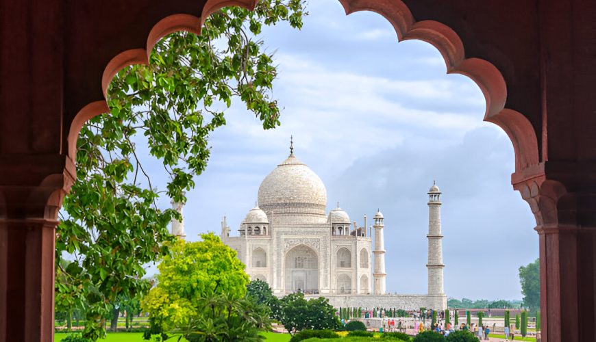 Eternal Symbol of Love in India