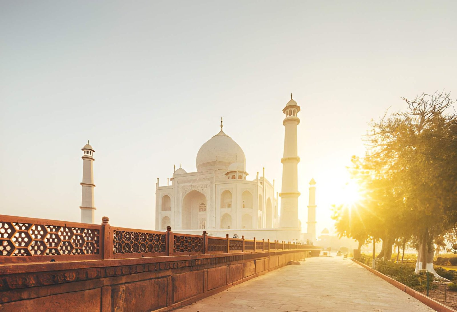Taj Mahal in Summer
