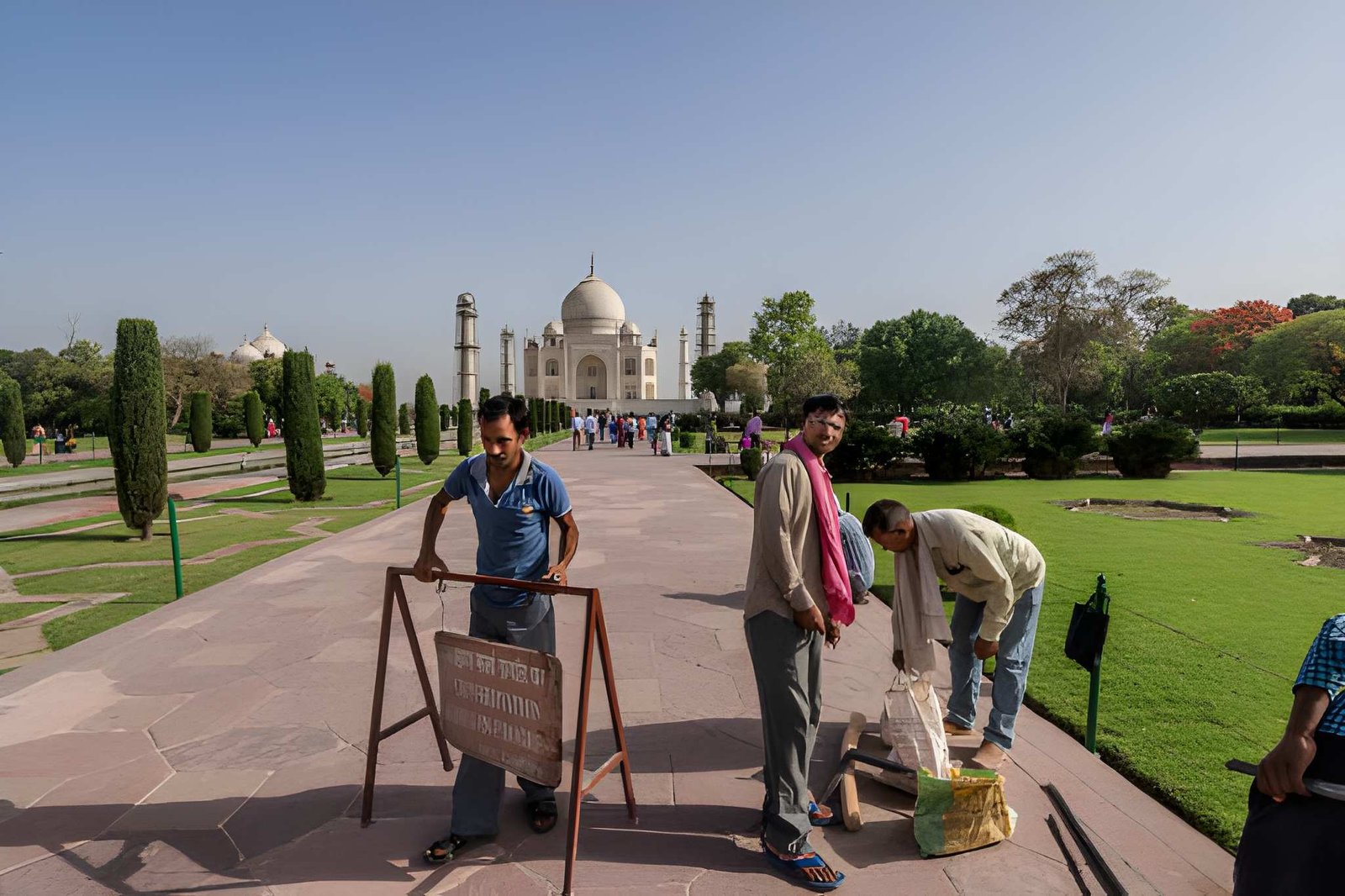 Thriving Around the Taj Mahal