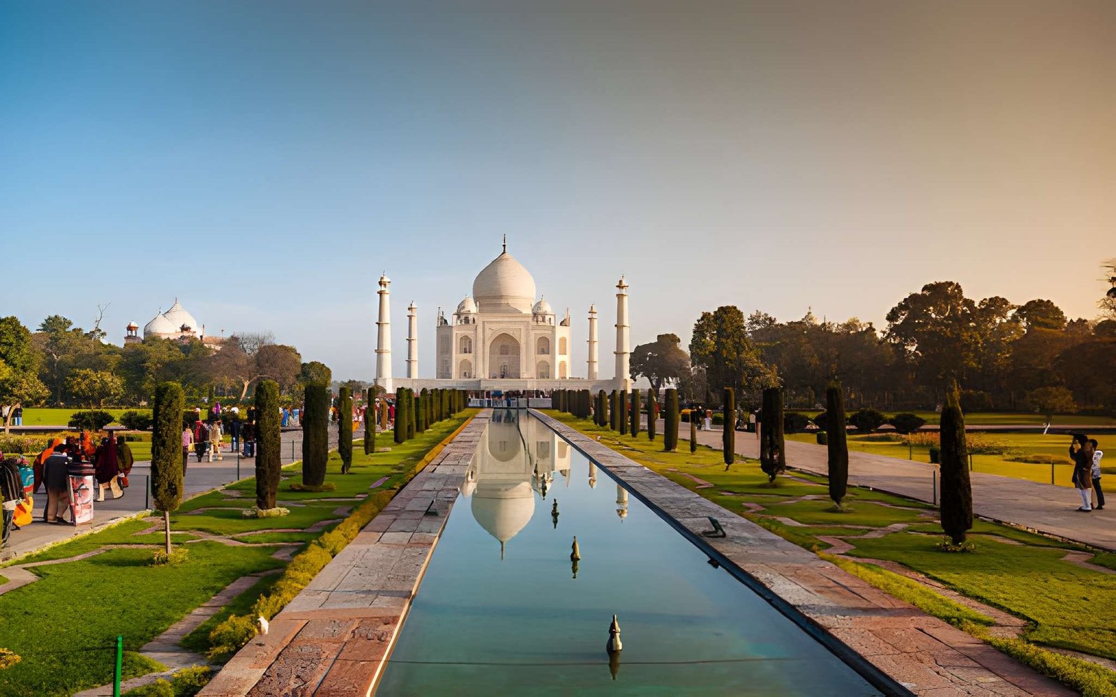 Visiting the Taj Mahal