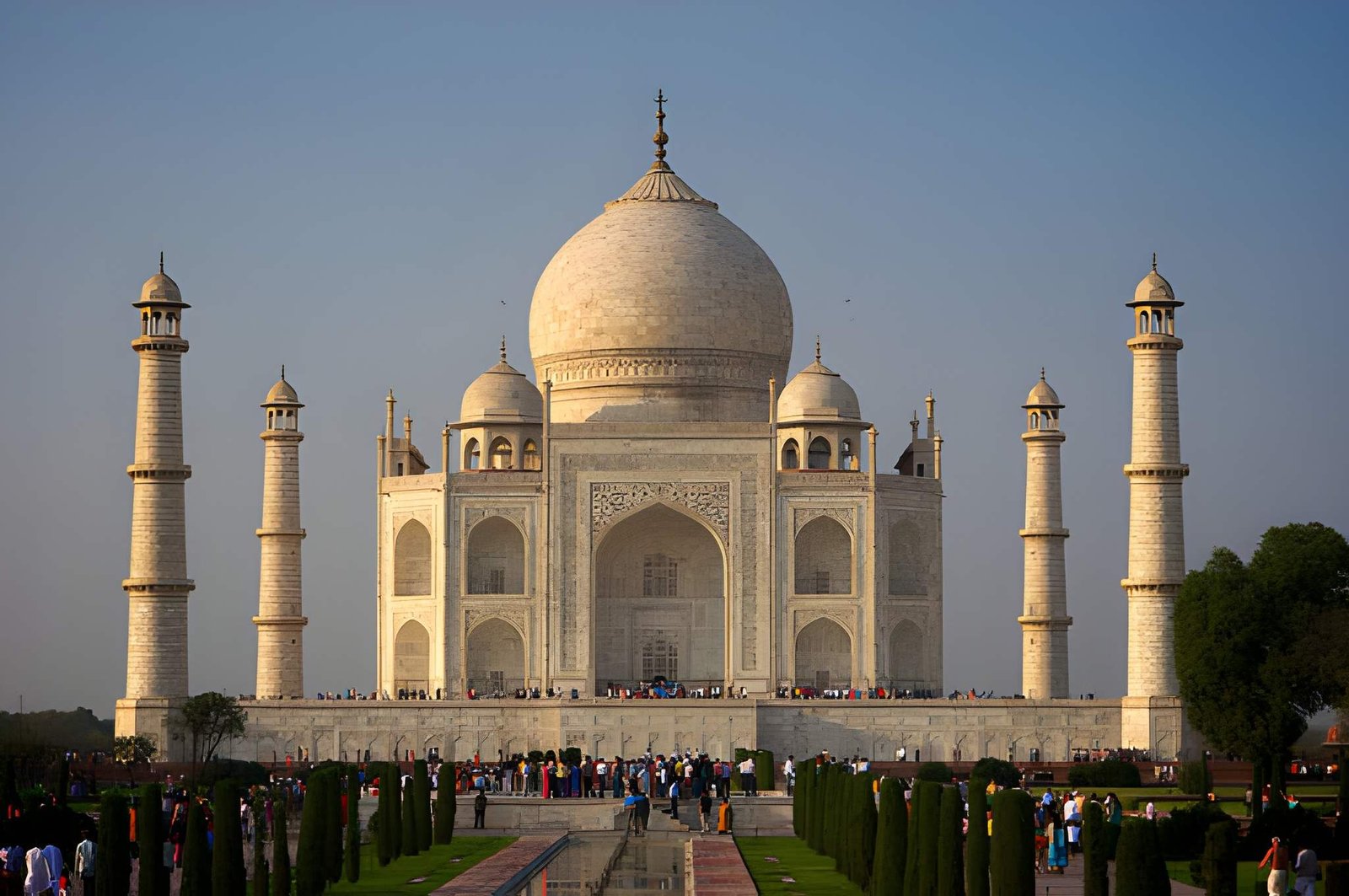 Visiting the Taj Mahal