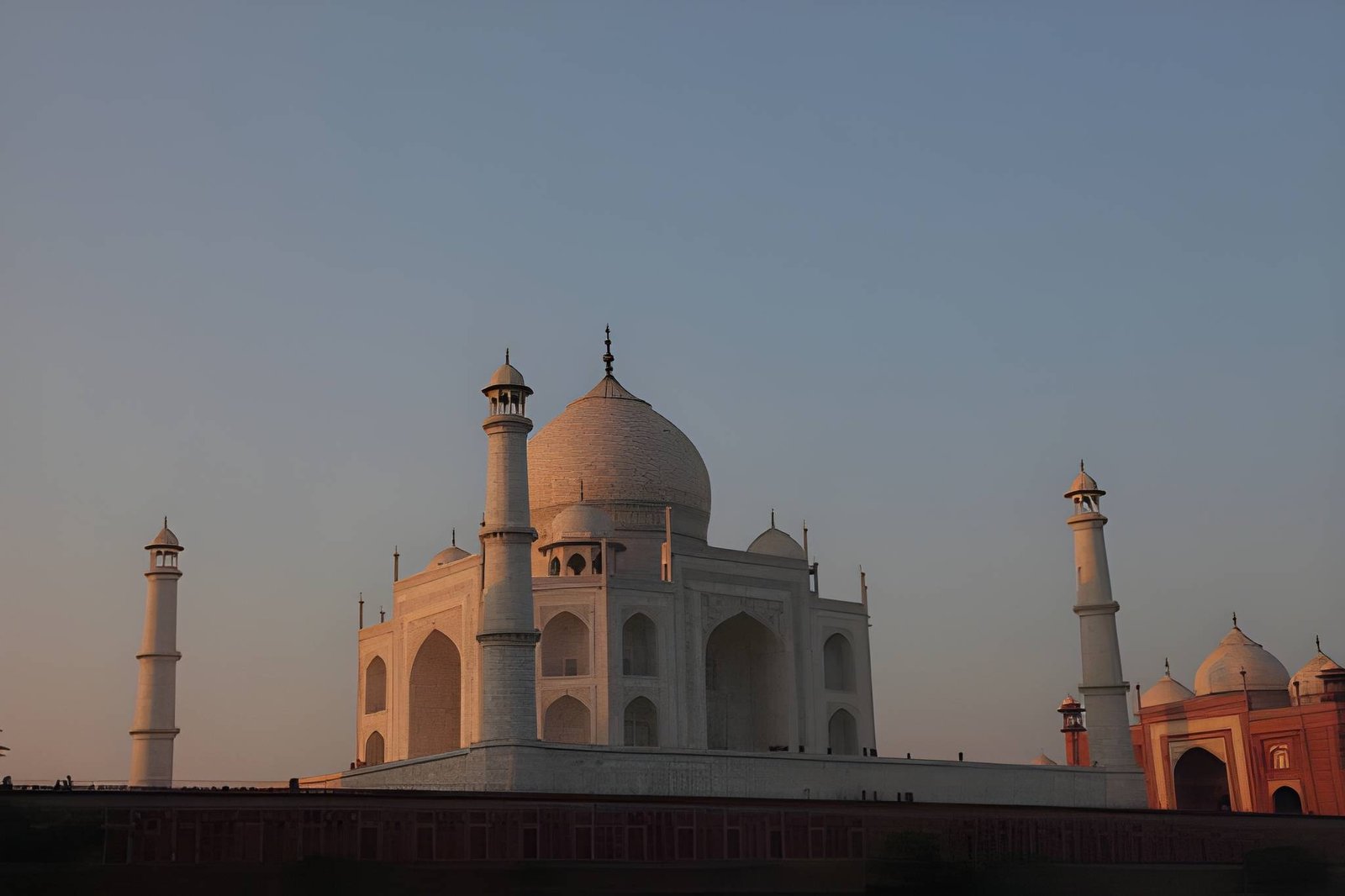 Taj Mahal Travel