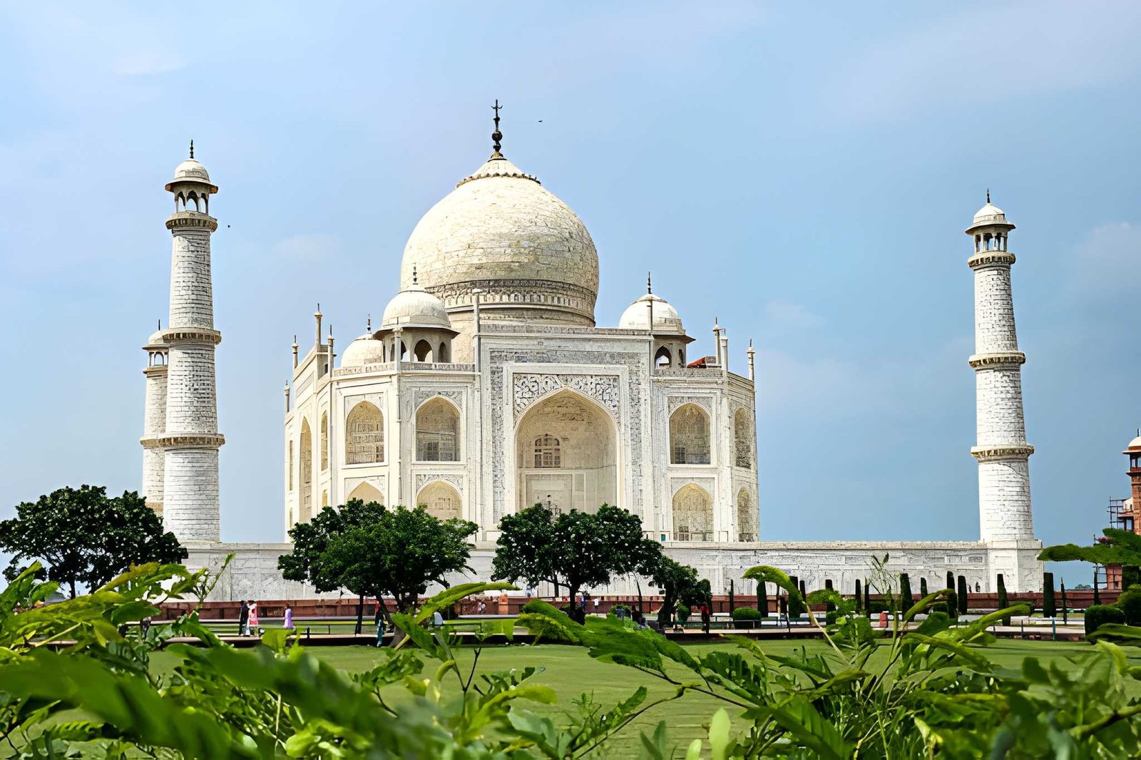Wonder and Romance of the Taj Mahal